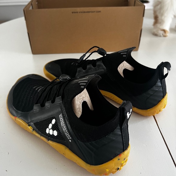 Shoes - Brand new Vivobarefoot primus trail knit.  US women 9/ European 40.